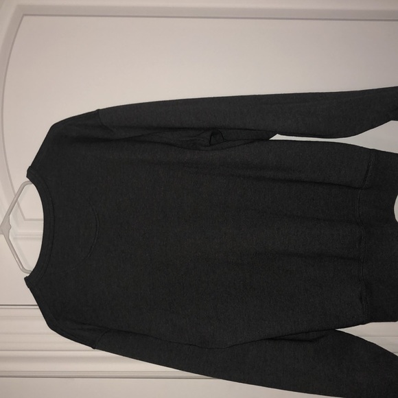 MENS champion sweater - Picture 2 of 4